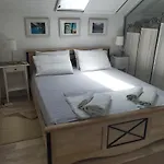 Vakantiehuis Marias Charming Mezonet