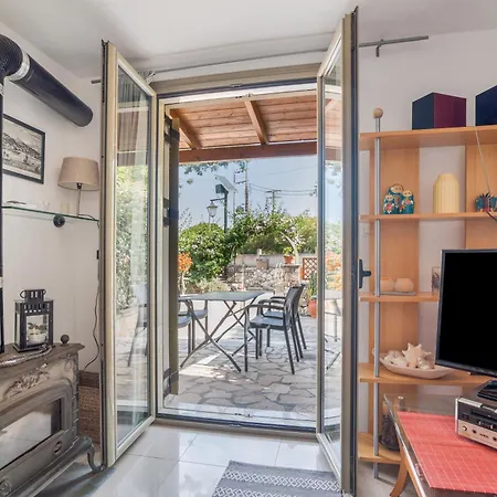 Marias Charming Mezonet 度假居 *