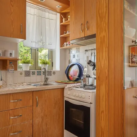 Marias Charming Mezonet Holiday home